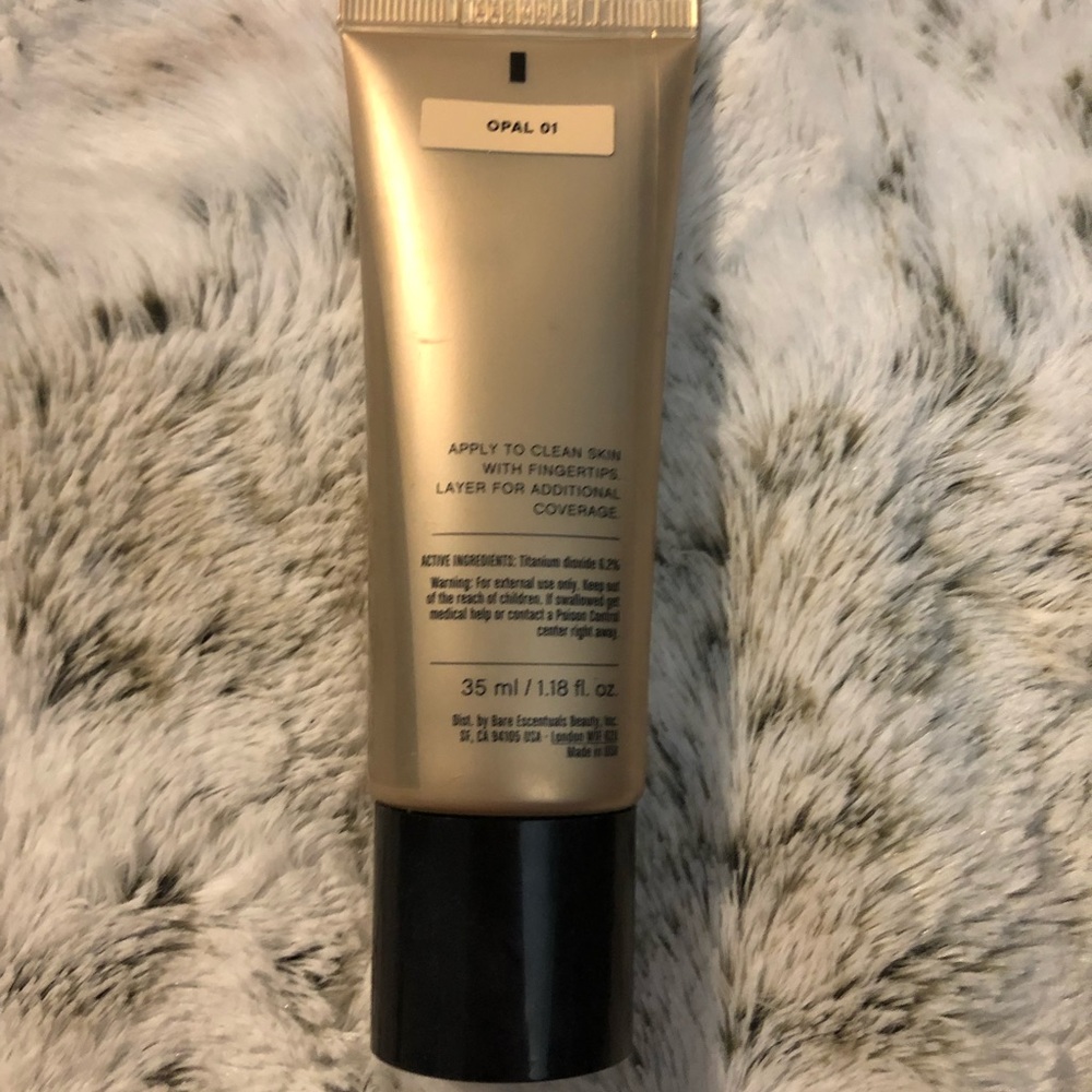 Bareminerals complexion rescue Opal 01